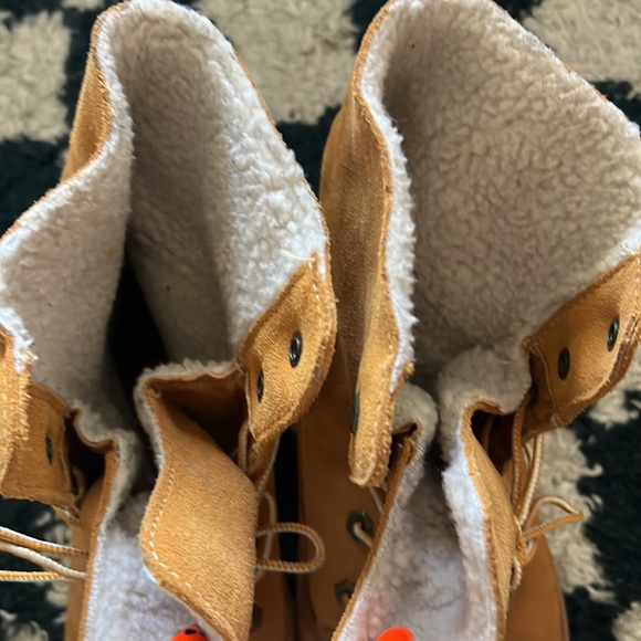 Timberland boots fur-lined fleece - Picture 2 of 4